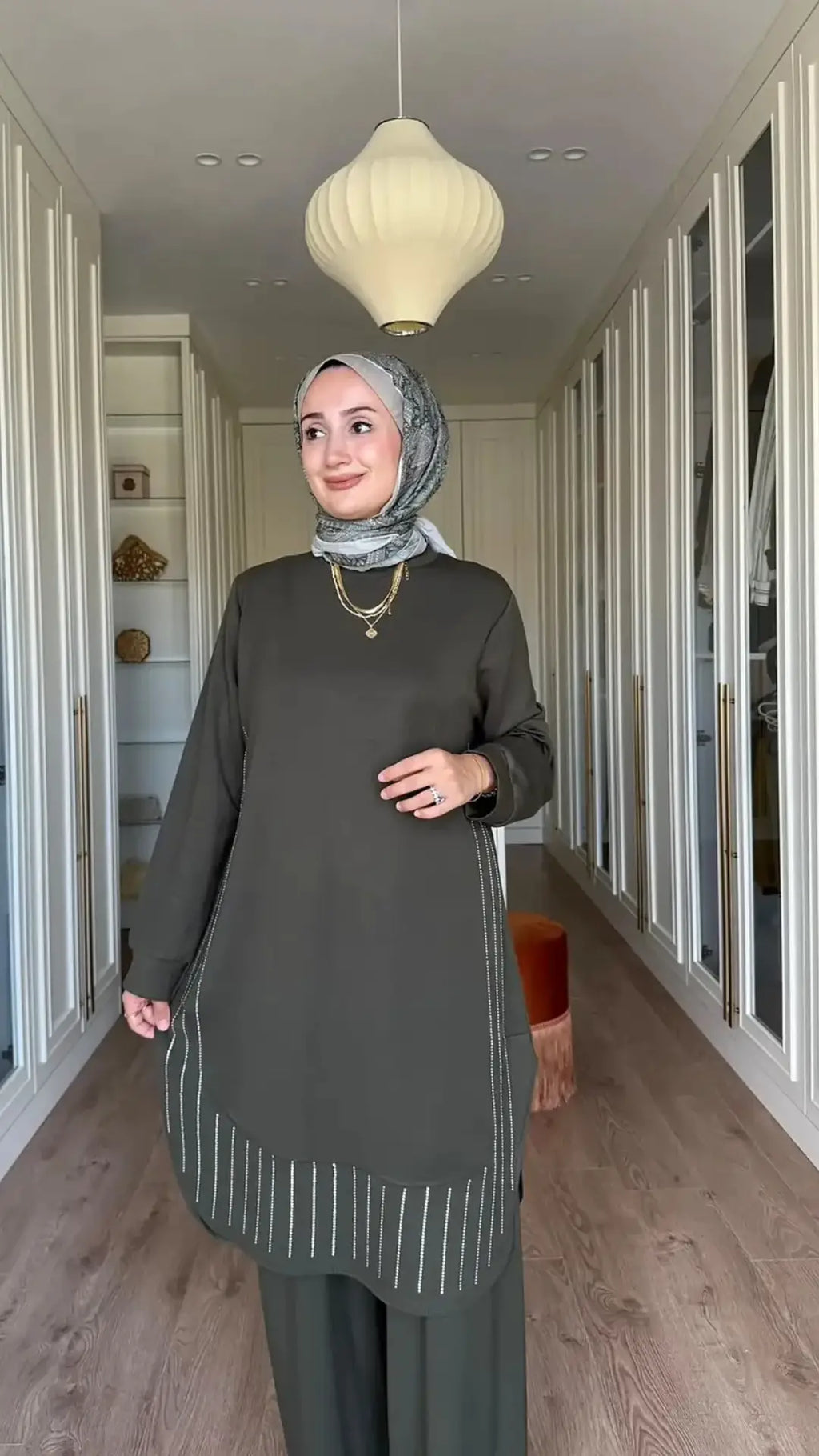 SWIT HIJAB STRASSE TURKEY