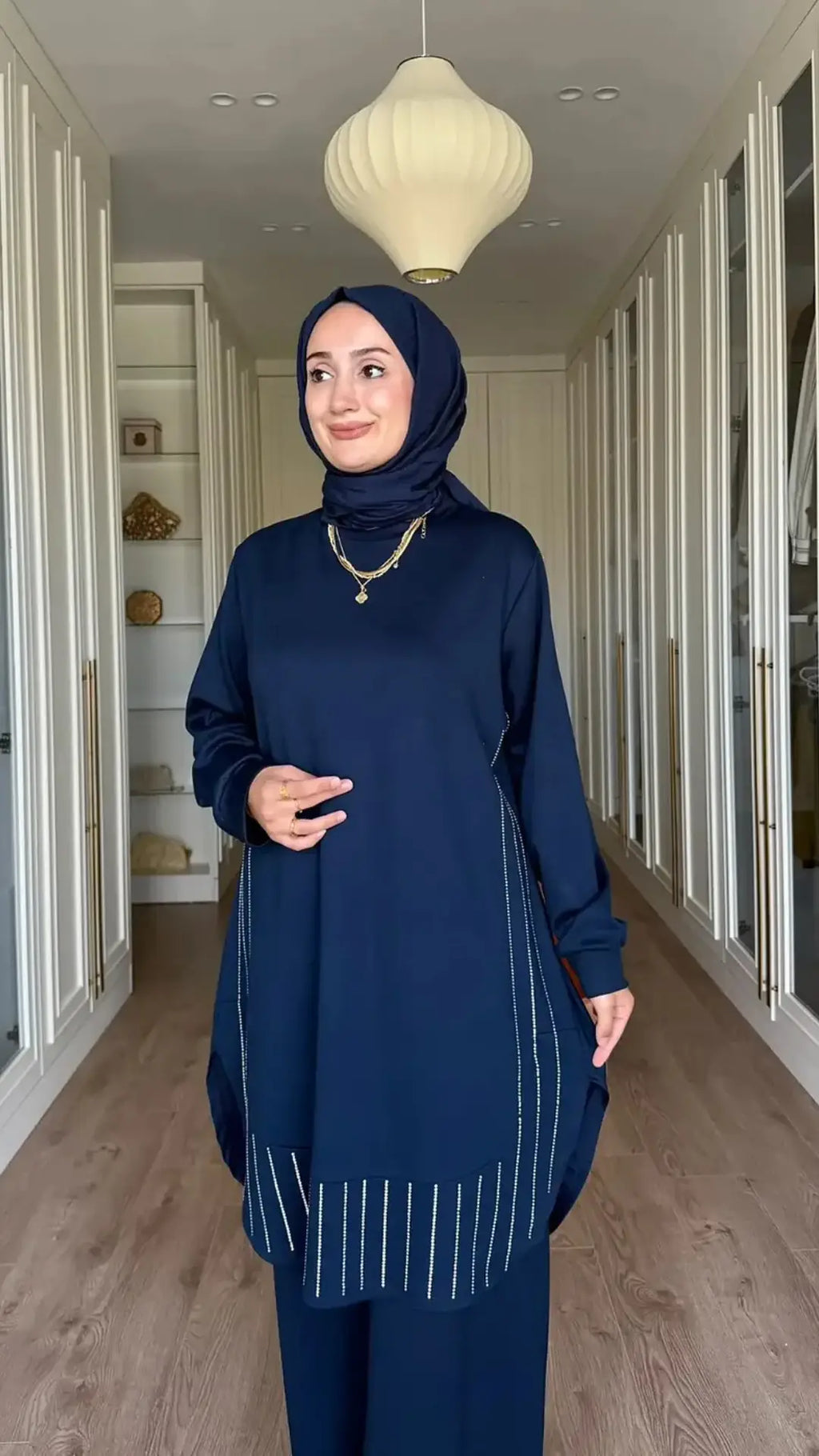 SWIT HIJAB STRASSE TURKEY